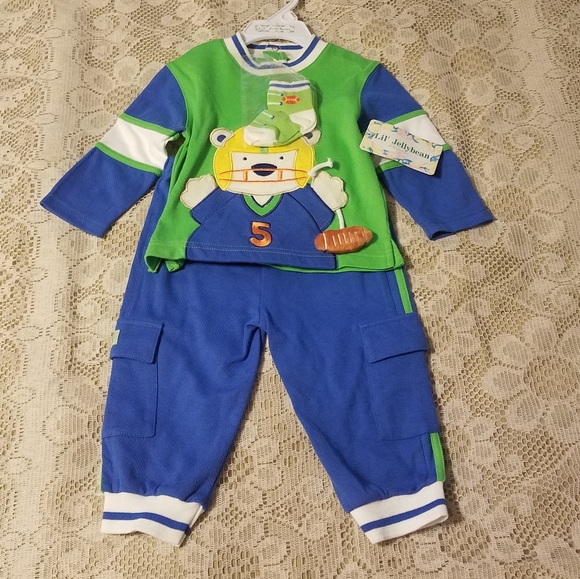 NEW! Lil' Jellybean Football Outfit - Picture 1 of 9